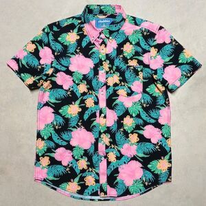 Chubbies Shirt Men's MEDIUM Black Pink Hibiscus Floral Button Hawaiian Tropical